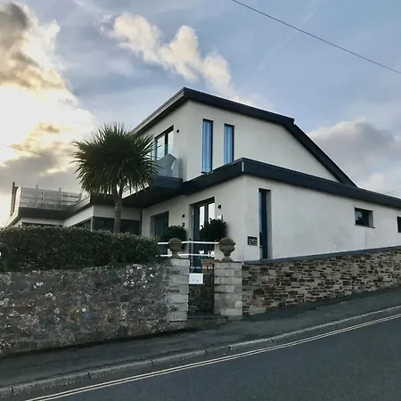 Boutique Flatlet With Sea And Countryside Views Lägenhet Mevagissey
